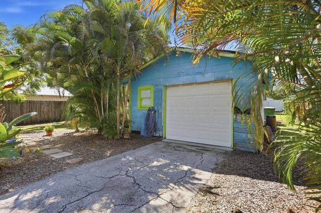 1309 13TH AVENUE W, Bradenton, FL 34205