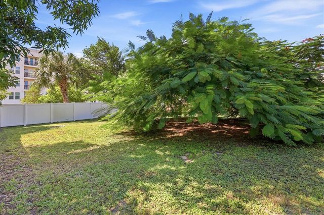 1309 13TH AVENUE W, Bradenton, FL 34205