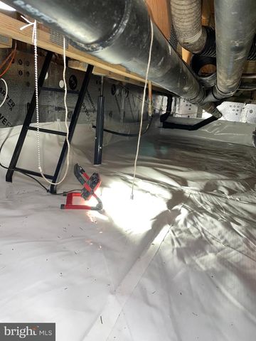 19 BLACKHAWK CT, Medford, NJ 08055