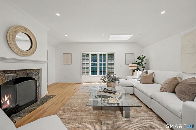 148 West Hills Road, New Canaan, CT 06840
