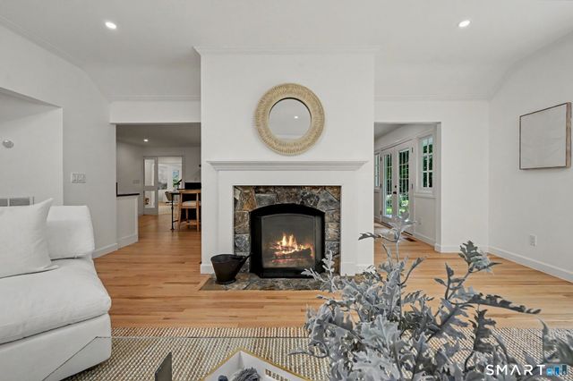 148 West Hills Road, New Canaan, CT 06840