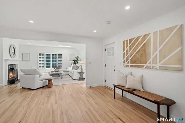 148 West Hills Road, New Canaan, CT 06840