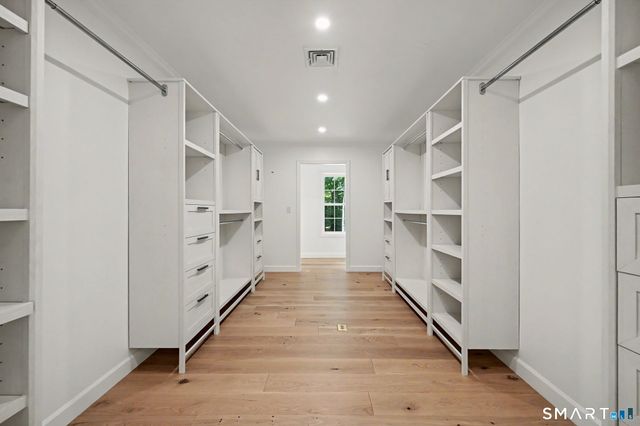 148 West Hills Road, New Canaan, CT 06840