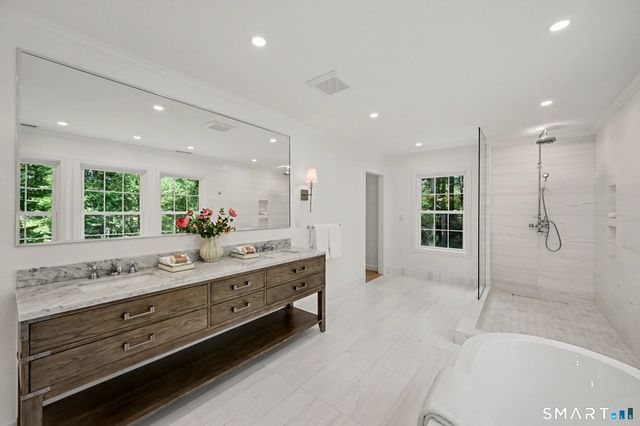 148 West Hills Road, New Canaan, CT 06840