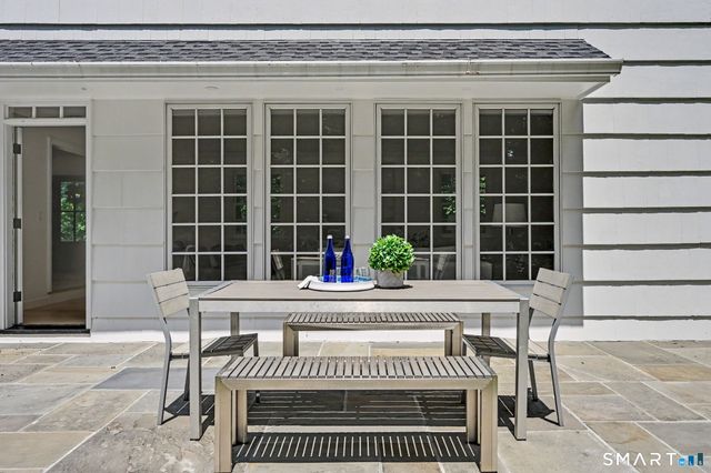 148 West Hills Road, New Canaan, CT 06840