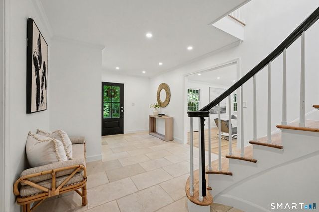 148 West Hills Road, New Canaan, CT 06840