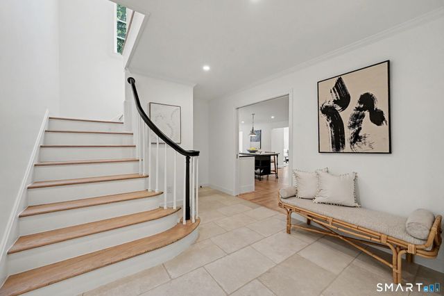 148 West Hills Road, New Canaan, CT 06840