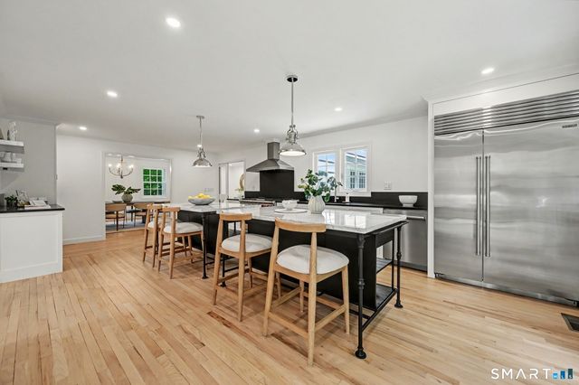 148 West Hills Road, New Canaan, CT 06840