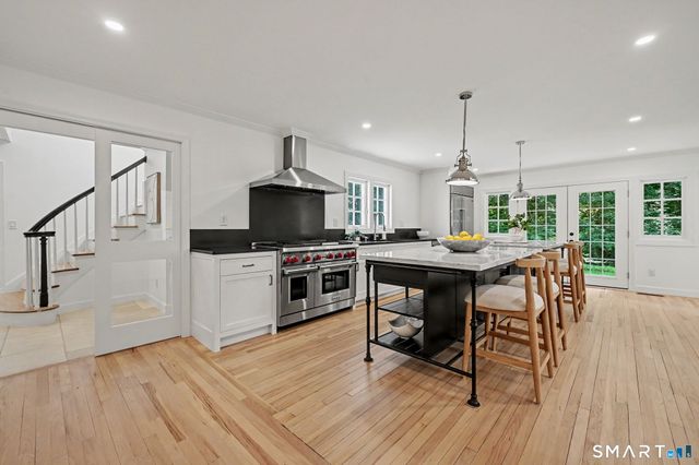 148 West Hills Road, New Canaan, CT 06840