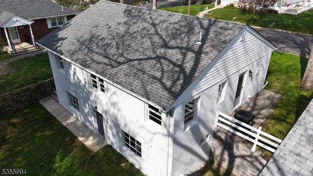 8 Oak St, Netcong Boro, NJ 07857