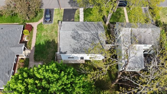 8 Oak St, Netcong Boro, NJ 07857
