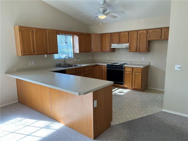 2 Ventnor Drive, Bella Vista, AR 72715