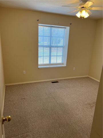 2 Ventnor Drive, Bella Vista, AR 72715