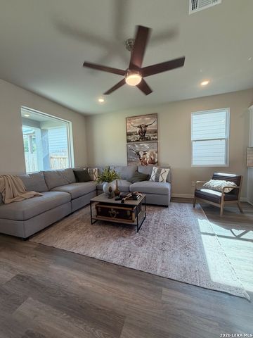 15540 SALMON SPG, San Antonio, TX 78253