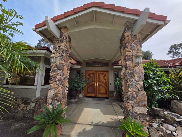 1243 Hidden Mountain Drive, El Cajon, CA 92019