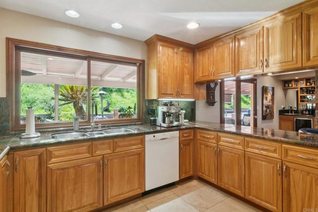 1243 Hidden Mountain Drive, El Cajon, CA 92019