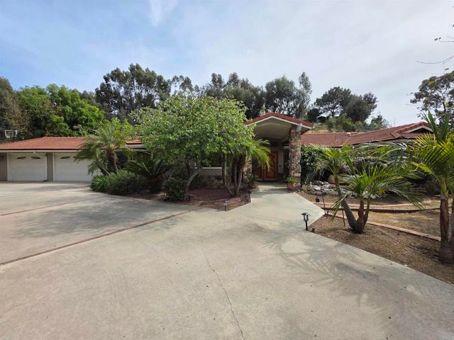 1243 Hidden Mountain Drive, El Cajon, CA 92019