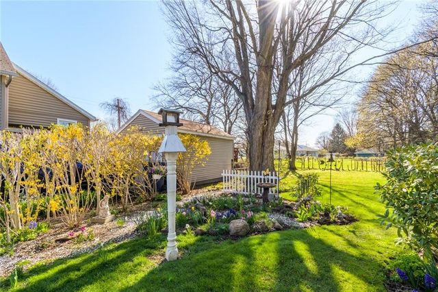 6239 State Route 21, Williamson, NY 14589