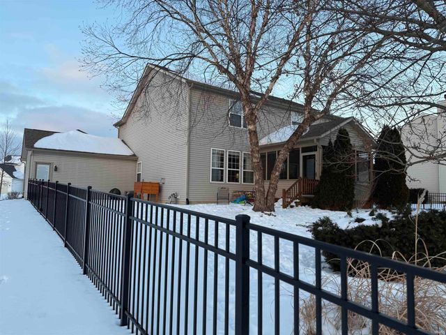 6831 Trailside Drive, Avon, IN 46123