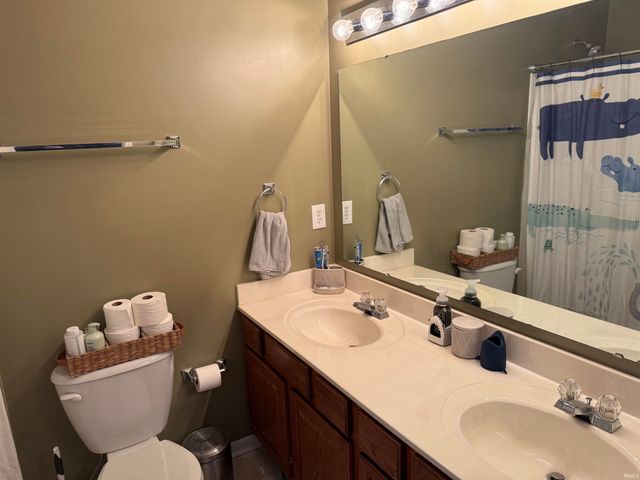 6831 Trailside Drive, Avon, IN 46123