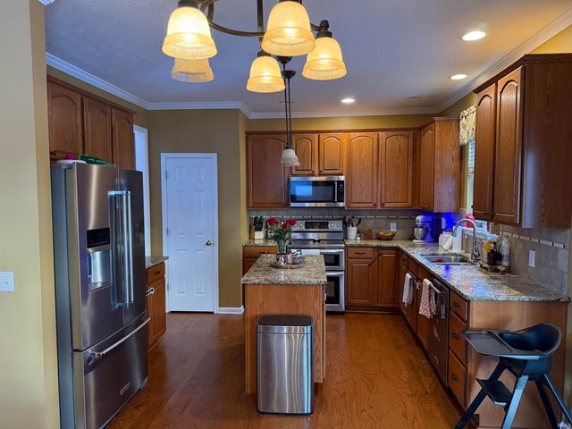 6831 Trailside Drive, Avon, IN 46123