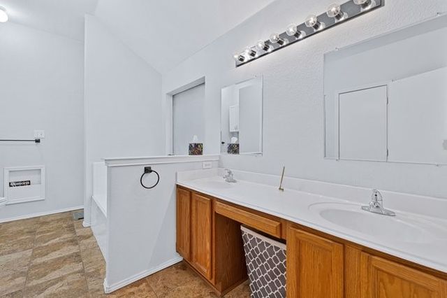 113 Ellicott Drive, Roanoke, TX 76262