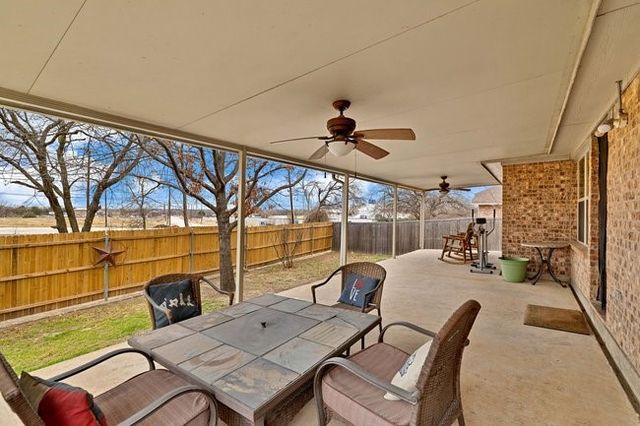 113 Ellicott Drive, Roanoke, TX 76262