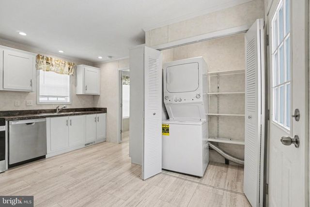 7 LEBANON VALLEY CT, Lebanon, PA 17046