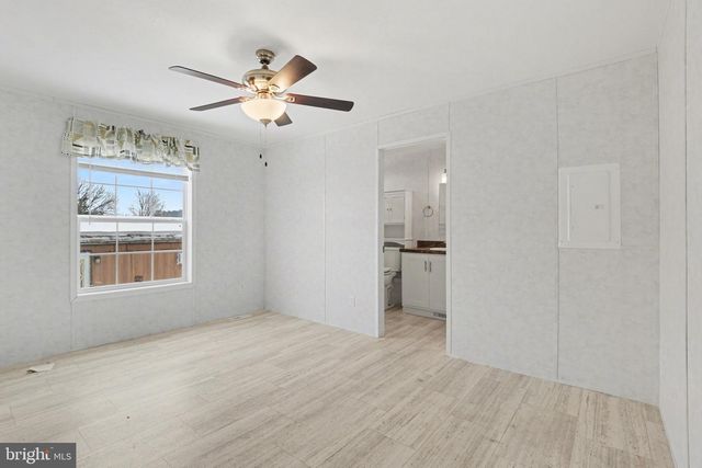 7 LEBANON VALLEY CT, Lebanon, PA 17046