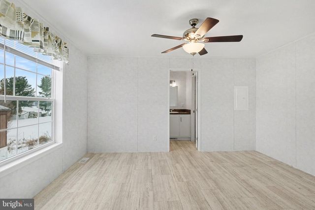 7 LEBANON VALLEY CT, Lebanon, PA 17046