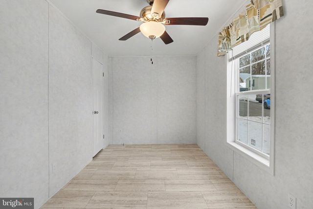 7 LEBANON VALLEY CT, Lebanon, PA 17046