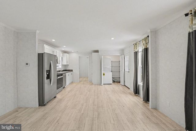 7 LEBANON VALLEY CT, Lebanon, PA 17046