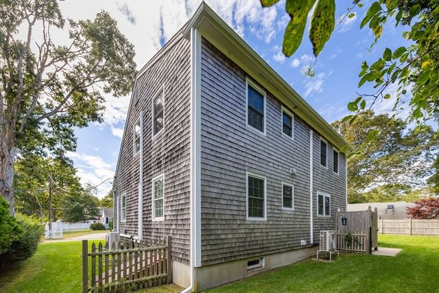 63A Williams Rd, Yarmouth, MA 02673