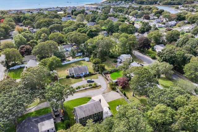 63A Williams Rd, Yarmouth, MA 02673