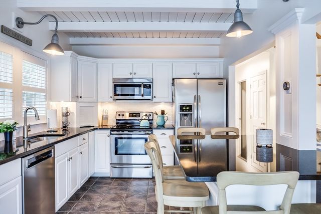 63A Williams Rd, Yarmouth, MA 02673