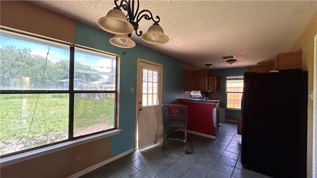2993 Todd Circ, Ingleside, TX 78362