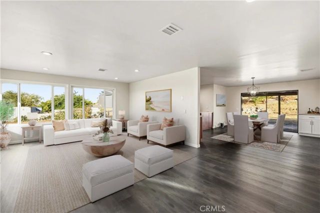 35920 42nd East, Palmdale, CA 93552