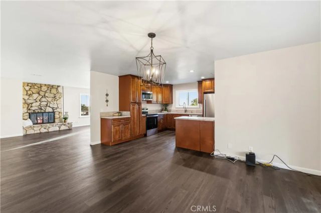 35920 42nd East, Palmdale, CA 93552