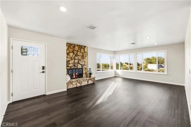 35920 42nd East, Palmdale, CA 93552