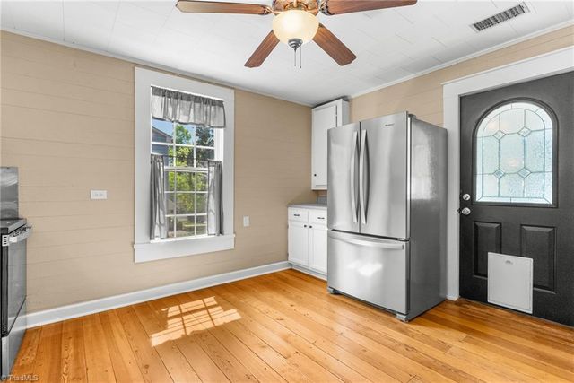 212 Gwyn Avenue, Elkin, NC 28621