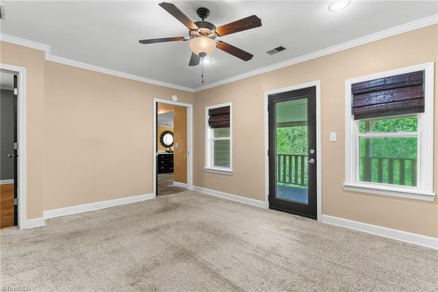 212 Gwyn Avenue, Elkin, NC 28621