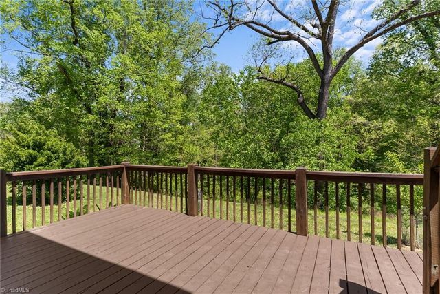 212 Gwyn Avenue, Elkin, NC 28621