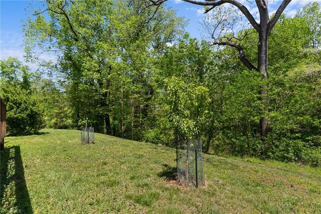 212 Gwyn Avenue, Elkin, NC 28621