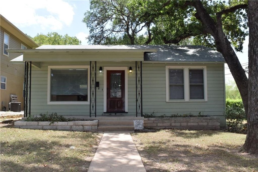 801 Newman DR, Austin, TX 78703