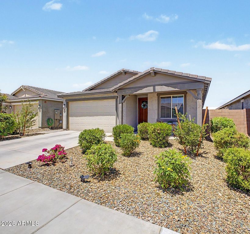 13578 W SHIFTING SANDS Drive, Peoria, AZ 85383 — photo 2
