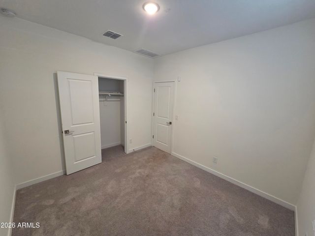 8631 W AUGUSTA Avenue, Glendale, AZ 85305