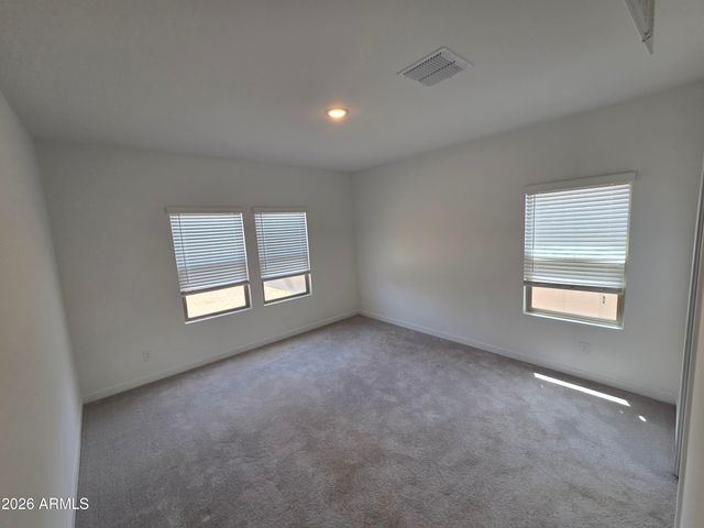 8631 W AUGUSTA Avenue, Glendale, AZ 85305