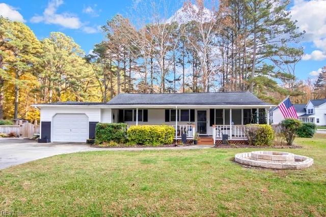 2035 Tuck ST, Chesapeake, VA 23322