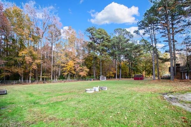 2035 Tuck ST, Chesapeake, VA 23322