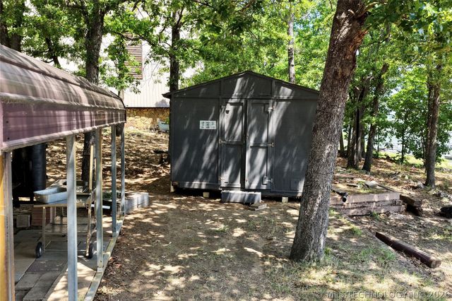 113 N Bk 1860 Road, Stigler, OK 74462